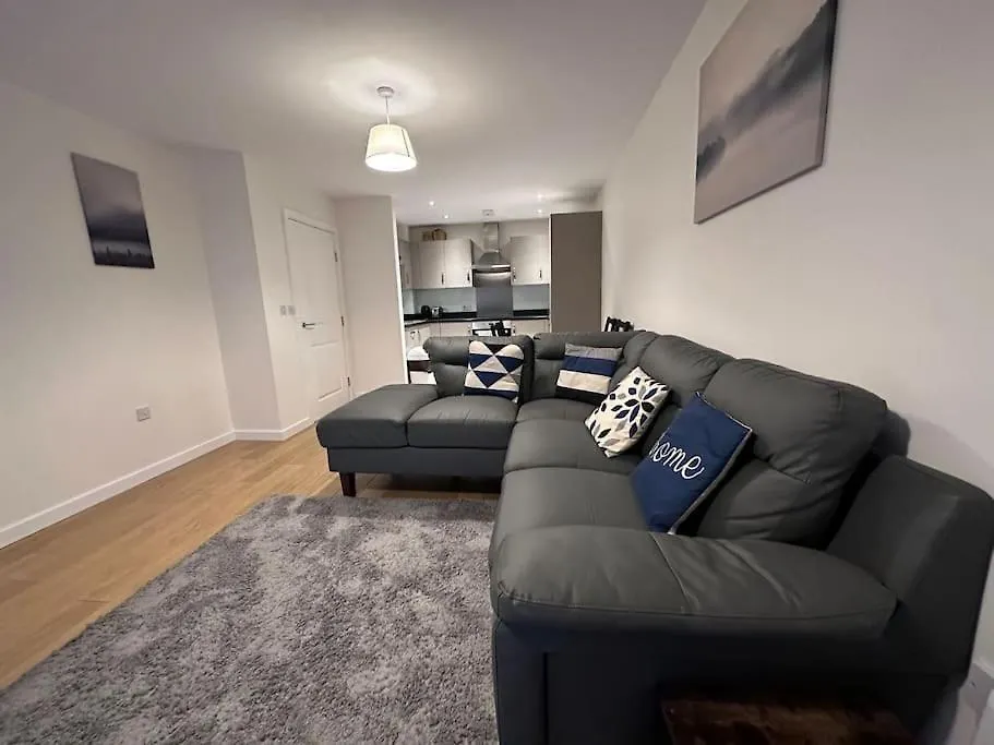 Modern 2 Bed 2 Bath Flat Close To Train Station Belvedere 0*,  Royaume-Uni